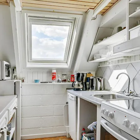 Nice Home In Brenderup Fyn With Kitchen Holiday home