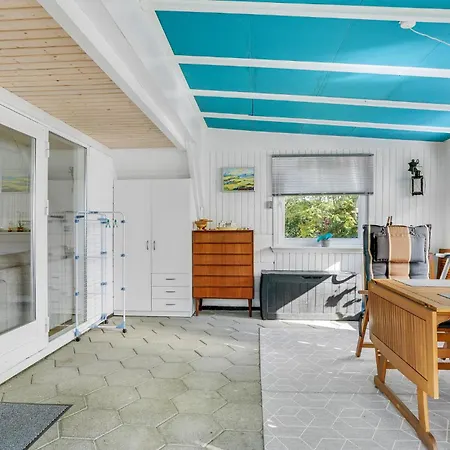 Nice Home In Brenderup Fyn With Kitchen Skovs-Hojrup