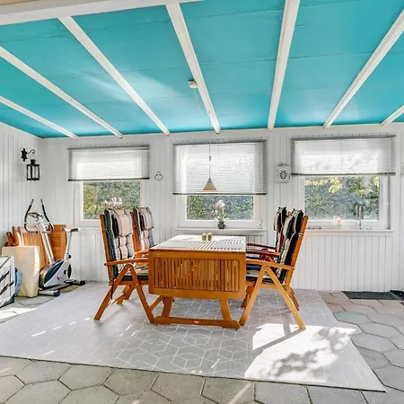 Svalevej Brenderup Fyn Iv *